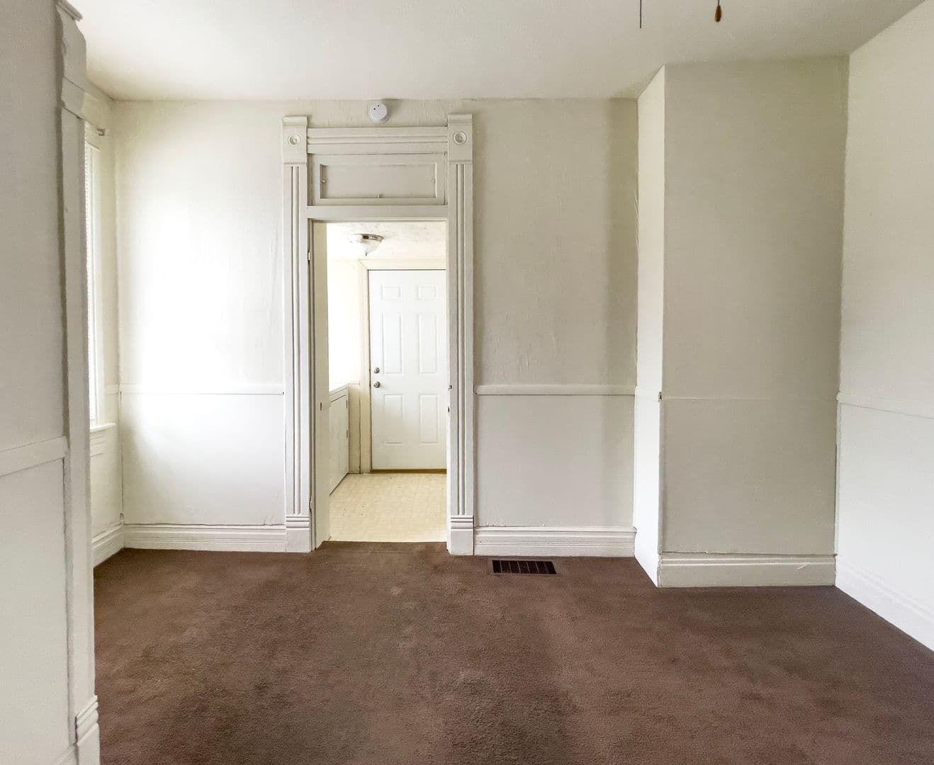 824 &amp; 826 W Ashland Ave (Cardinal Rentals, LLC) 16 of 27