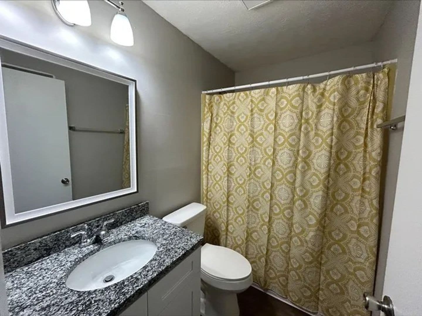 Cedars Apartments (D88D Holdings, LLC) 6 of 8
