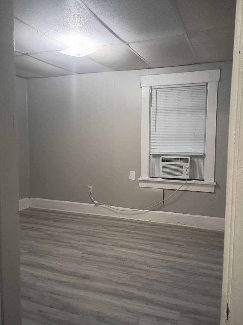 2401 S Mulberry St (Wynn Funds, LLC) 6 of 10