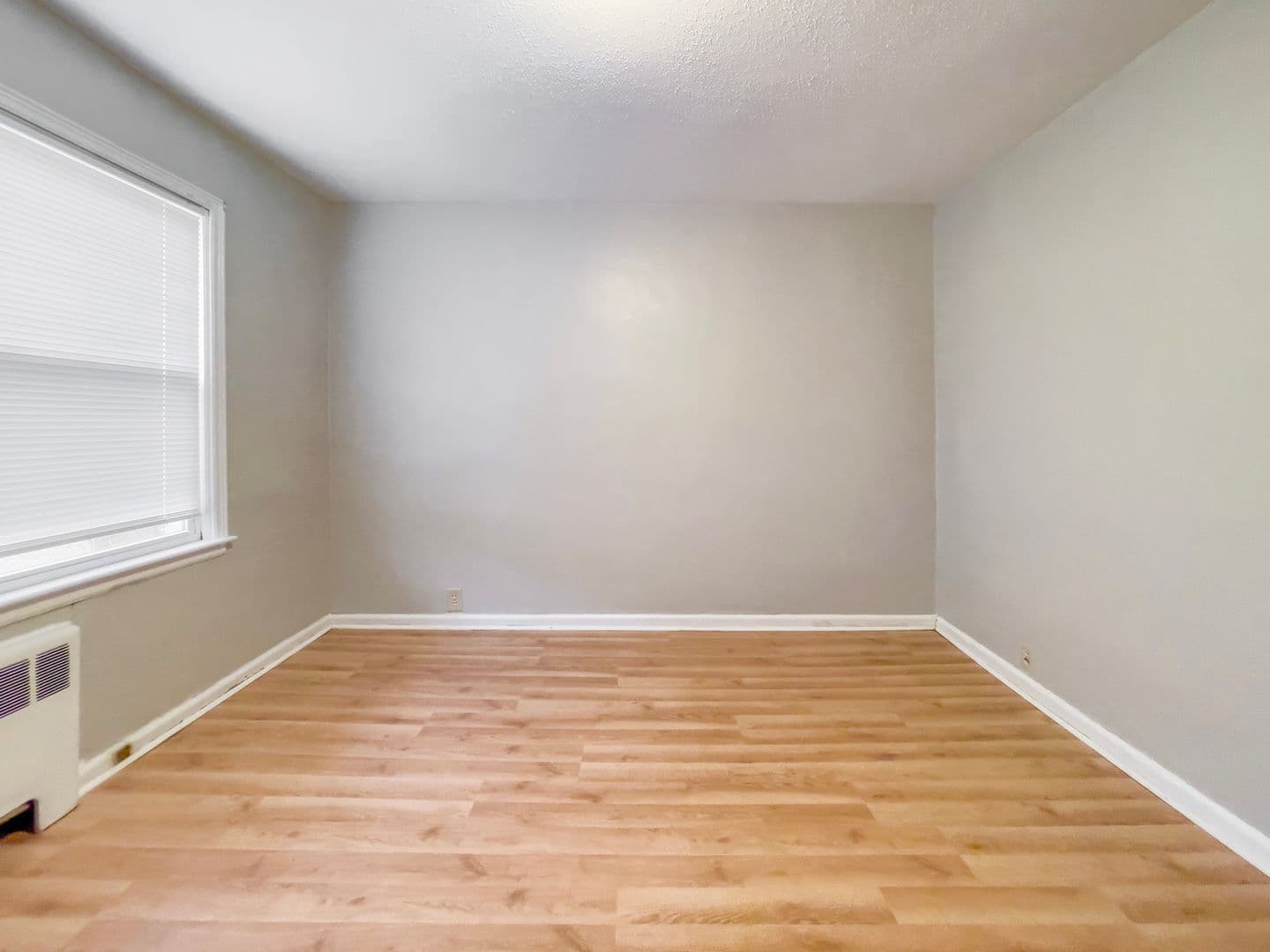 Cozy 1 bedroom, Close to Campus 6 of 10