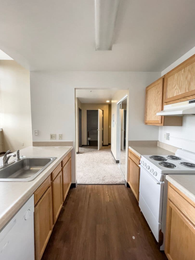 Wilson School Apts. (GDD Indiana Holdings, LLC) 3 of 11