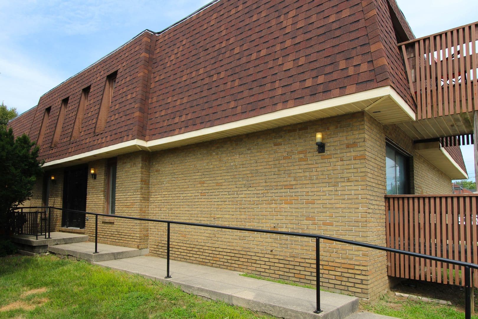 106 N McKinley Ave. (88 Degree, LLC) 8 of 9