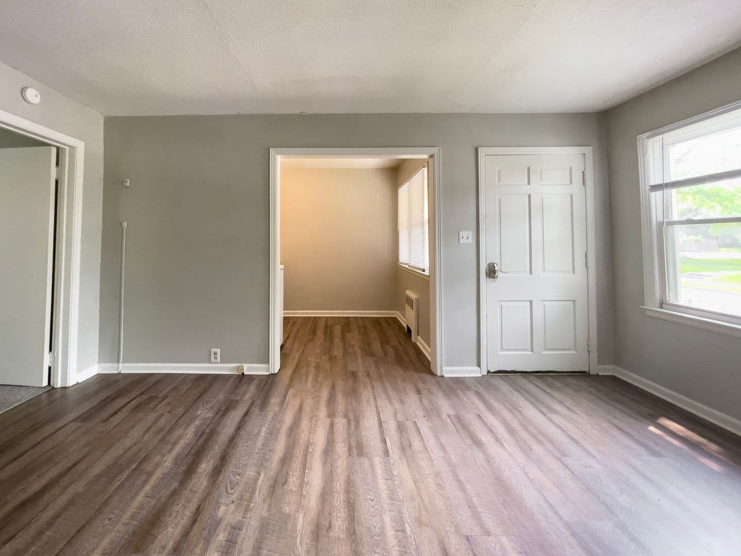 Cozy 1 bedroom, Close to Campus 6 of 12