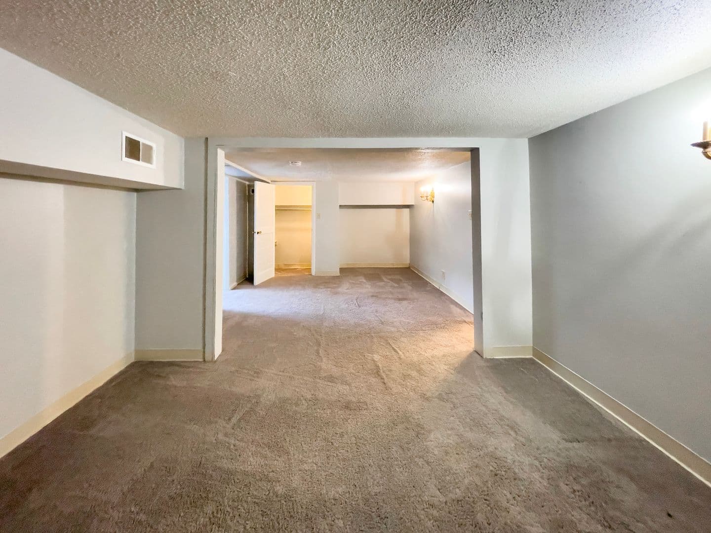 106 N McKinley Ave. (88 Degree, LLC) 4 of 9