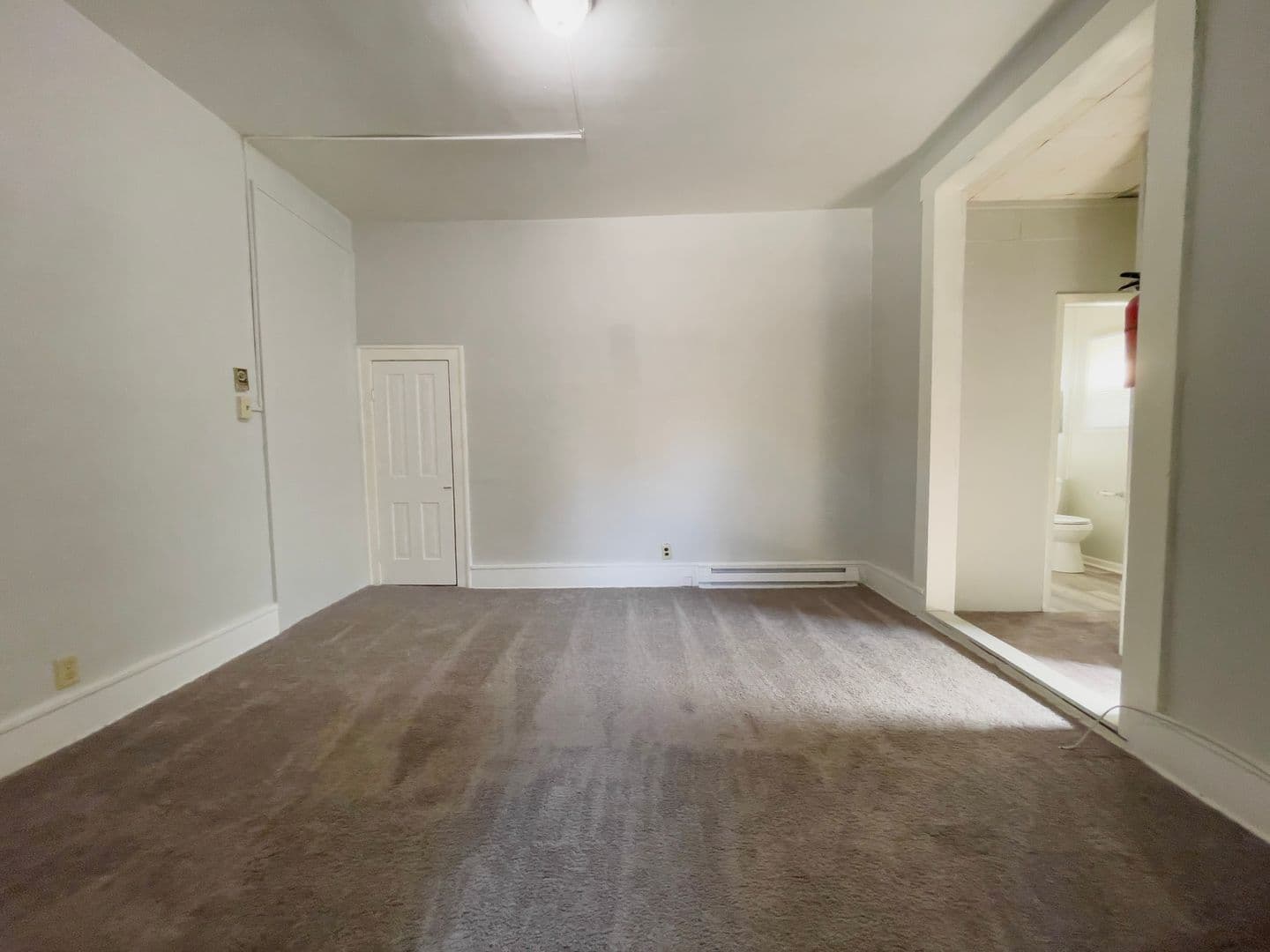 216 N McKinley Ave (88 Degree, LLC) 9 of 11