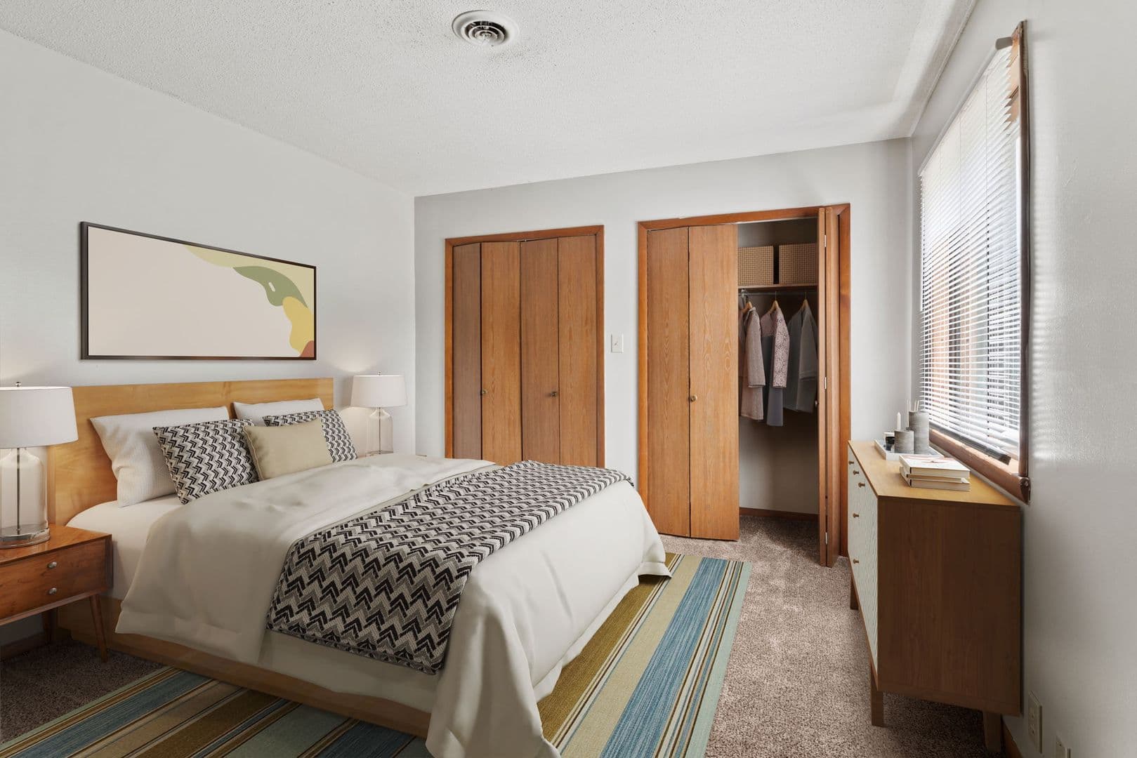 Spacious Rooms, fireplace and patio 10 of 16