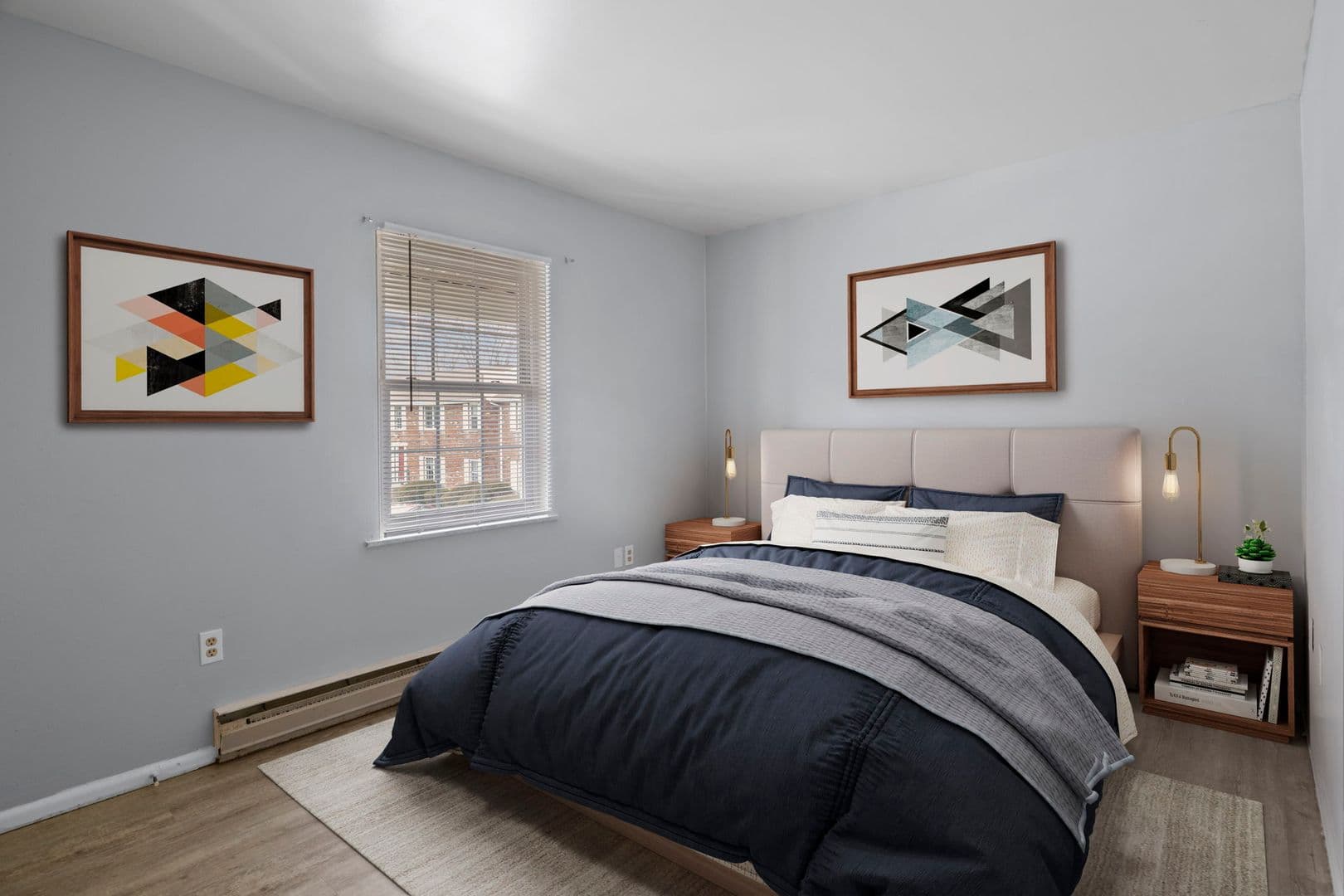 Lexington Arms Apartments - Fresh Updates, Everyday Comfort 14 of 18