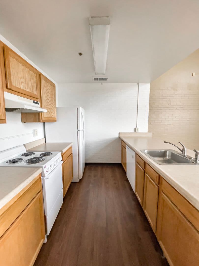 Wilson School Apts. (GDD Indiana Holdings, LLC) 4 of 11