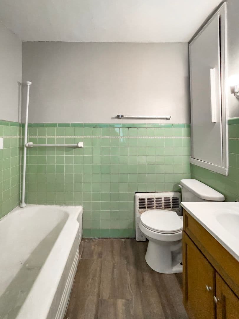 Cozy 1 bedroom, Close to Campus 12 of 12