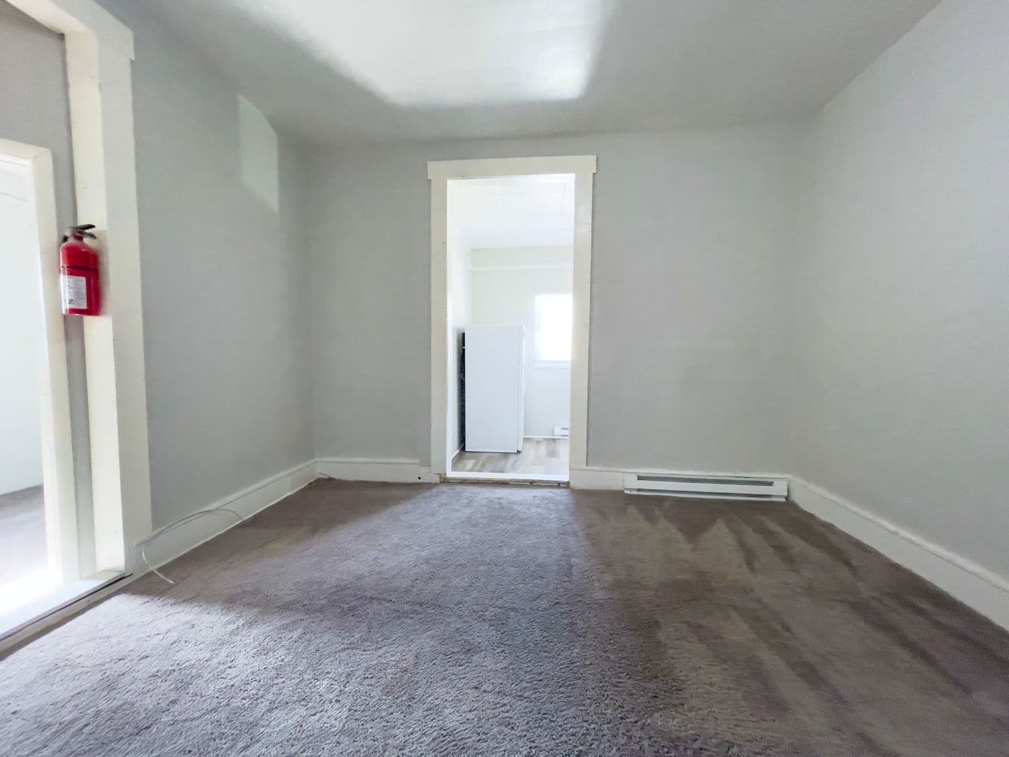 216 N McKinley Ave (88 Degree, LLC) 7 of 11