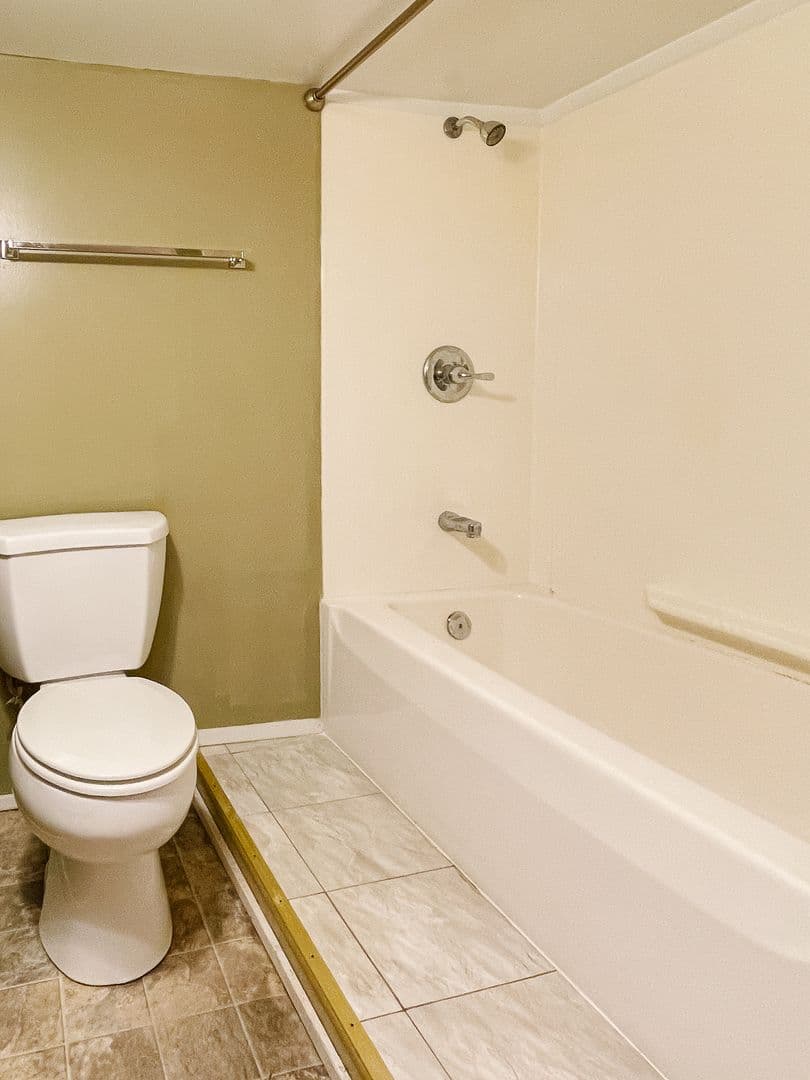 1602 W Main St (Whim &amp; Proper, LLC) 7 of 21