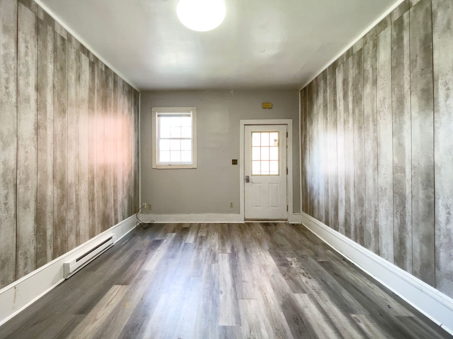 216 N McKinley Ave (88 Degree, LLC) 5 of 15
