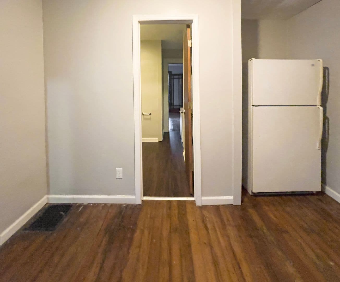1405 W Jackson St (Cardinal Rentals, LLC) 42 of 55