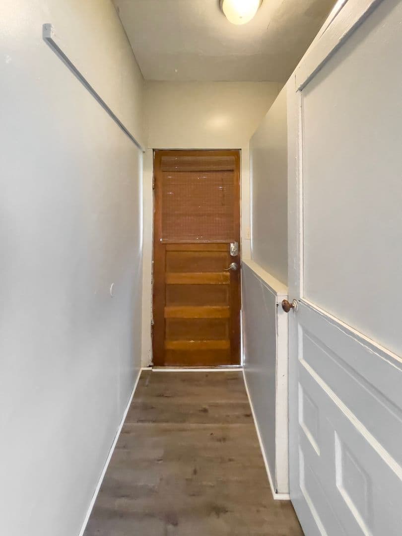 216 N McKinley Ave (88 Degree, LLC) 14 of 15