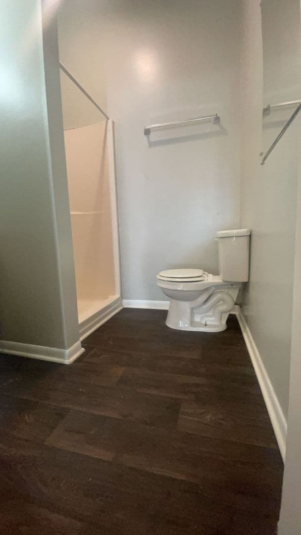 111 1/2 S Dicks St - Your Ball State Home Awaits! Cozy 2-Bedroom Duplex Near Campus 5 of 9