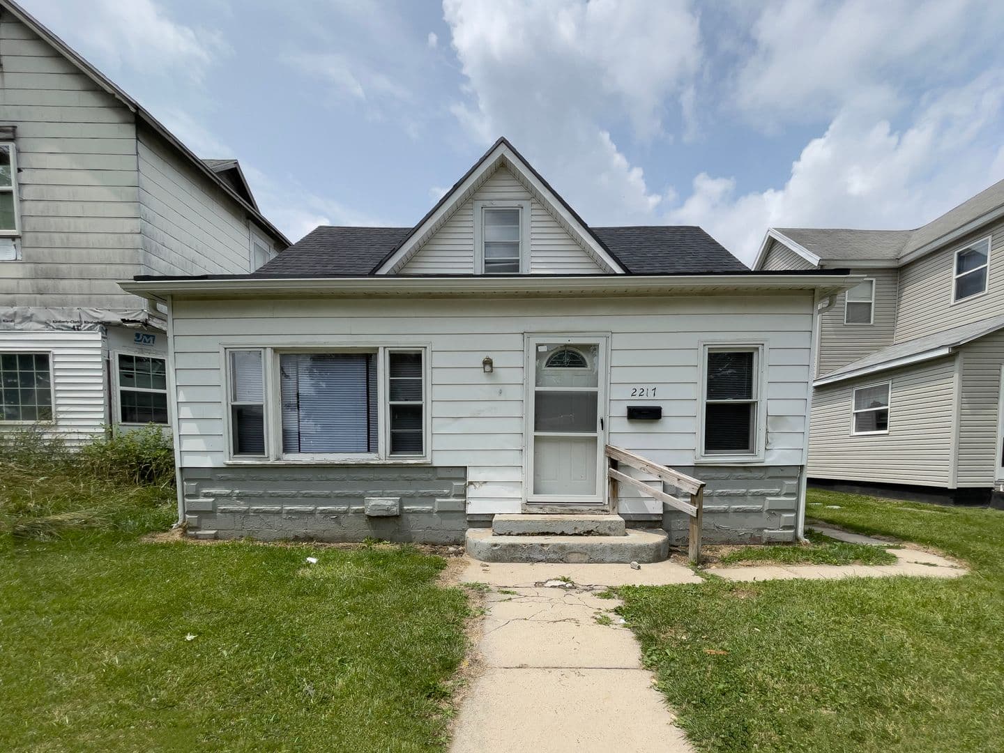 2217 S Jefferson St. (Whim &amp; Proper, LLC) 3 of 14