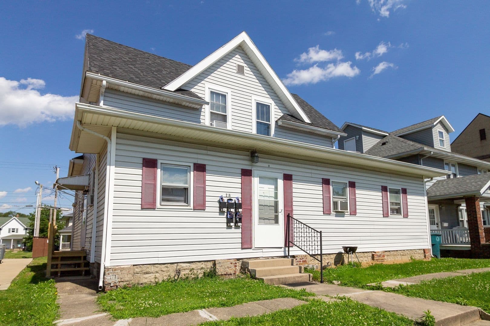 216 N McKinley Ave (88 Degree, LLC) 15 of 15