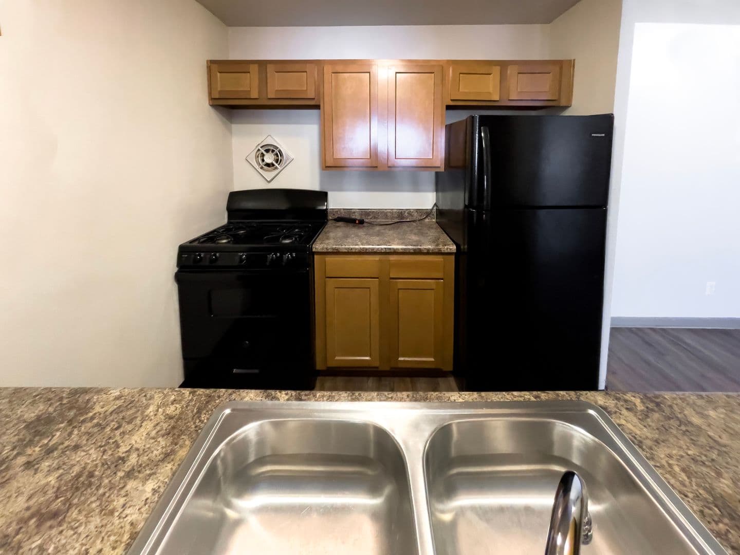 District on Oakwood (DEED Holdings, LLC) 5 of 11