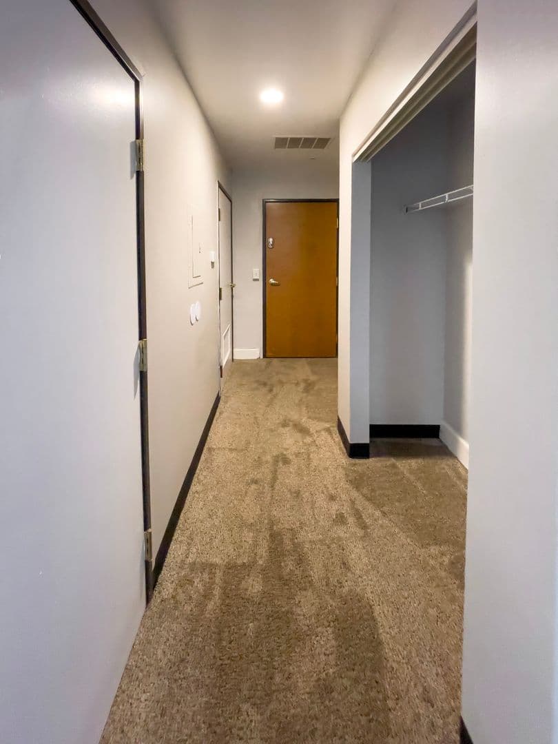 Wilson School Apts. (GDD Indiana Holdings, LLC) 7 of 14