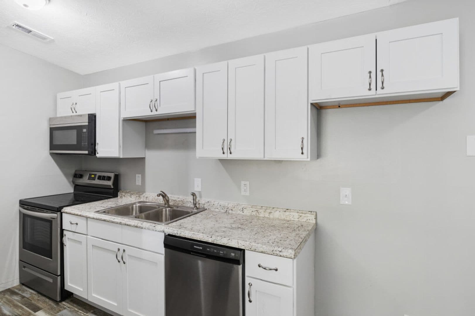 District on Bethel (MH Muncie, LLC) 5 of 16