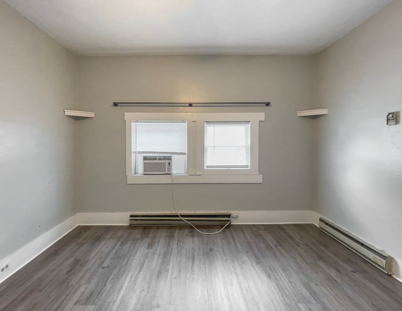 216 N McKinley Ave (88 Degree, LLC) 6 of 15
