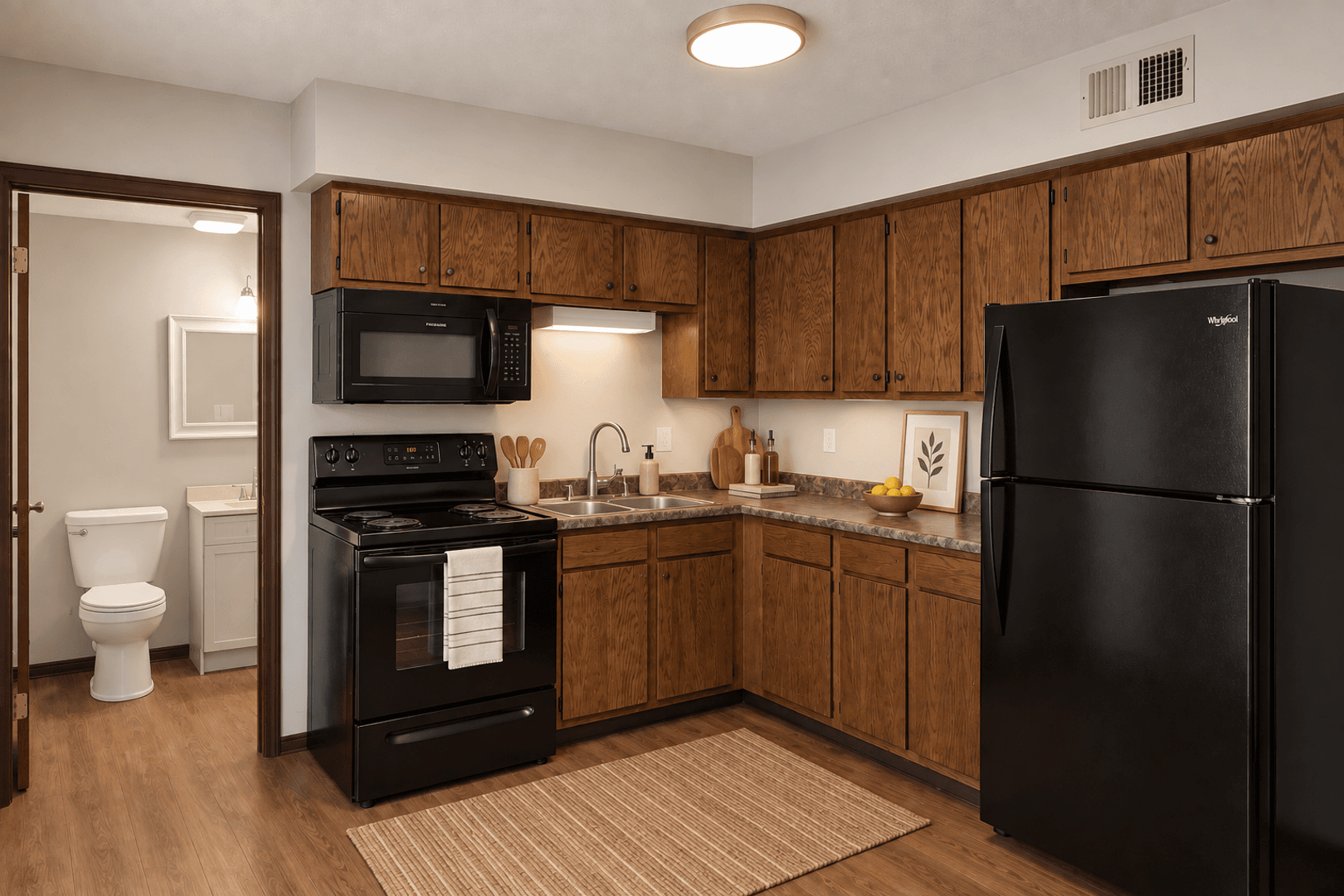 East Memorial Apts - 2 Bedroom 1.5 Bathroom Townhomes with Washer & Dryer in Unit on the Cardinal Greenway! 3 of 8