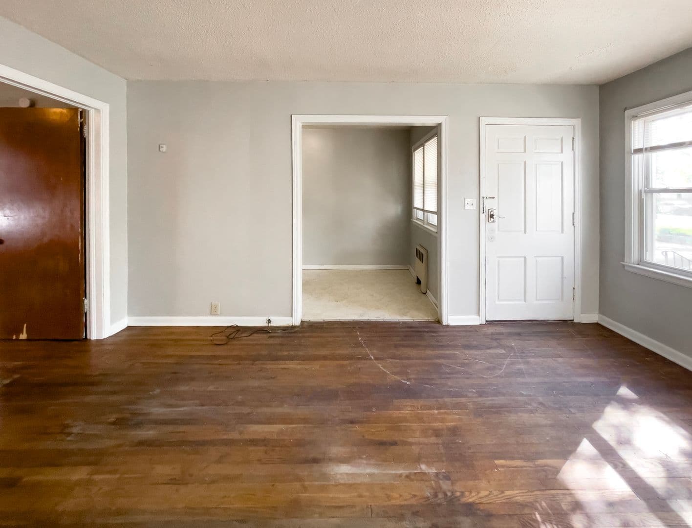 Cozy 1 bedroom, Close to Campus 3 of 13