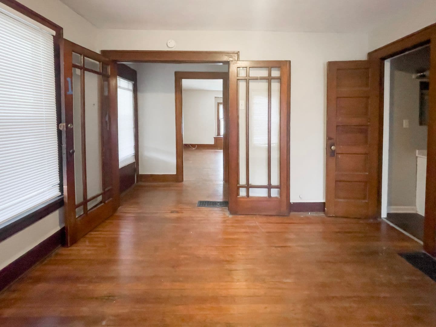 1405 W Jackson St (Cardinal Rentals, LLC) 36 of 55