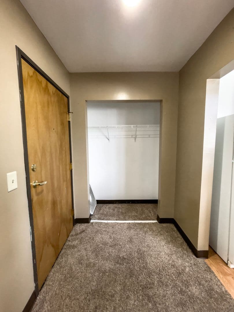 Wilson School Apts. (GDD Indiana Holdings, LLC) 8 of 14