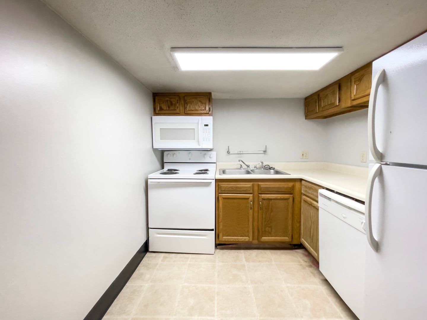 106 N McKinley Ave. (88 Degree, LLC) 1 of 9