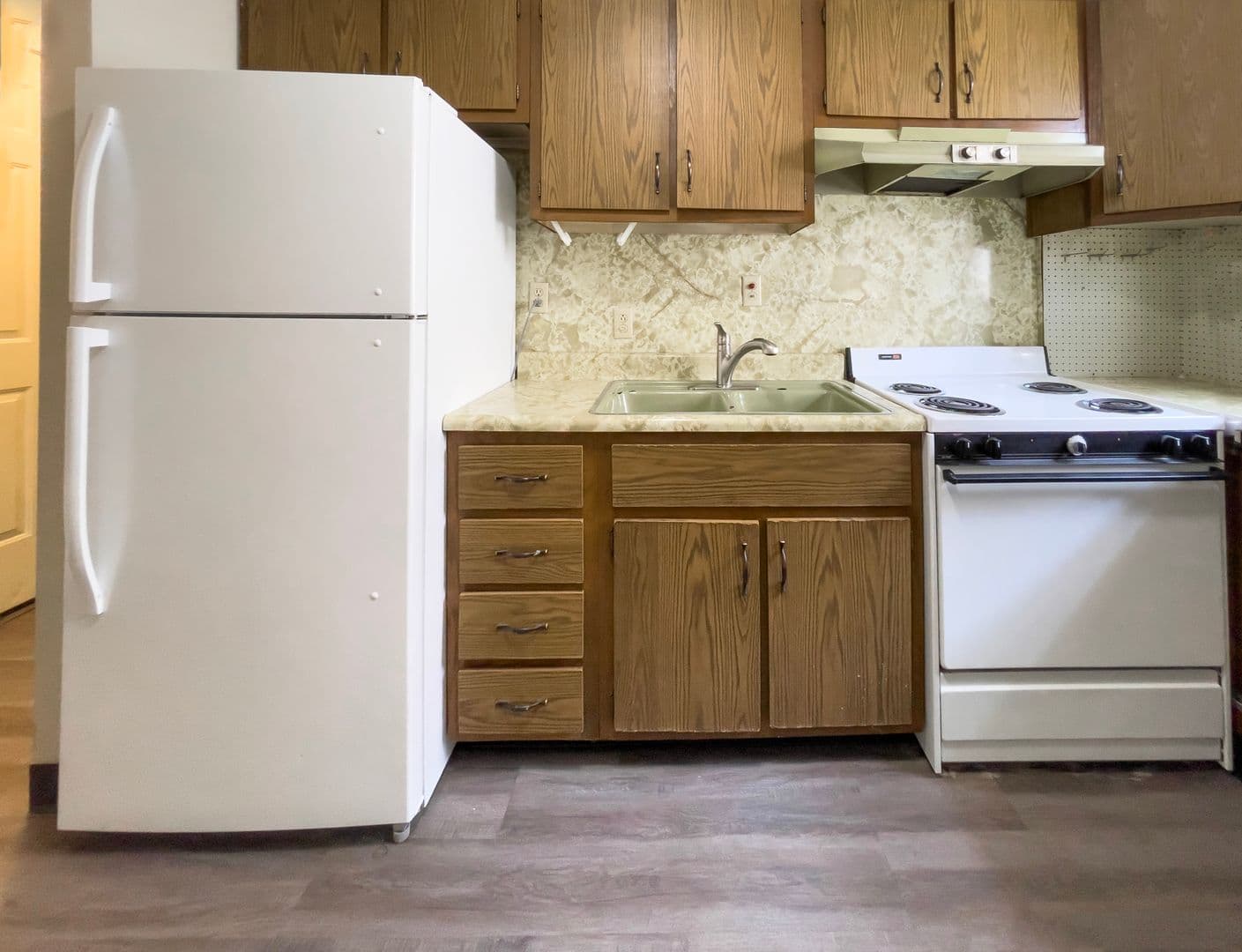 Studio Apartment Near Ball State's Campus & The Village 17 of 32