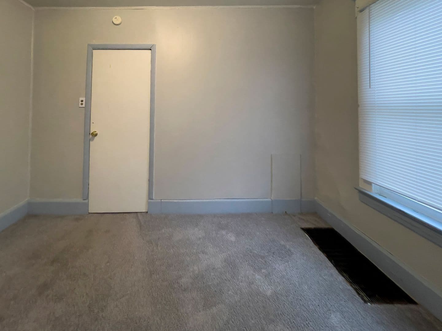 328 &amp; 328 1/2 S Talley Ave (Cardinal Rentals, LLC) 10 of 16