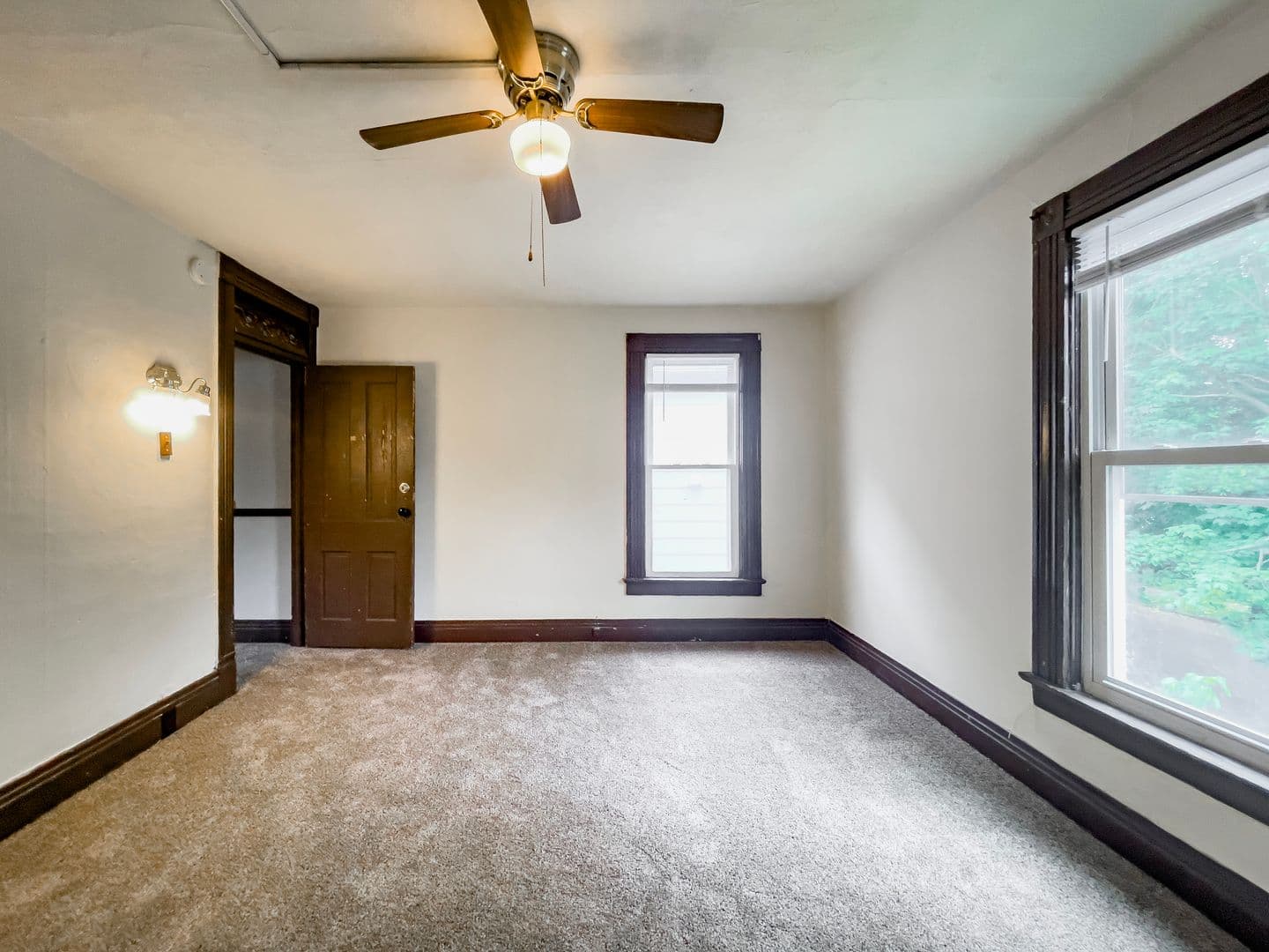 824 &amp; 826 W Ashland Ave (Cardinal Rentals, LLC) 23 of 27