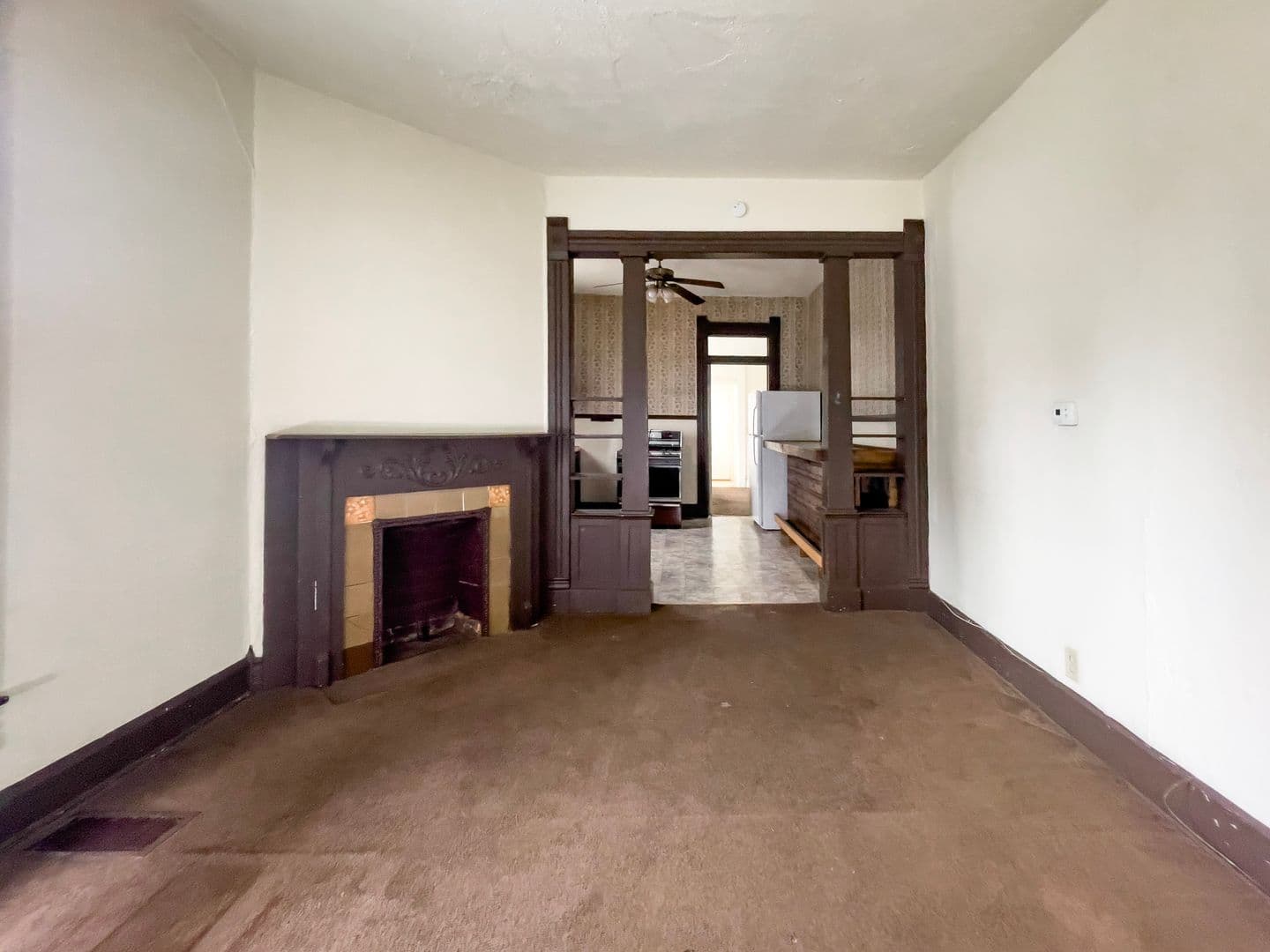 824 &amp; 826 W Ashland Ave (Cardinal Rentals, LLC) 5 of 27