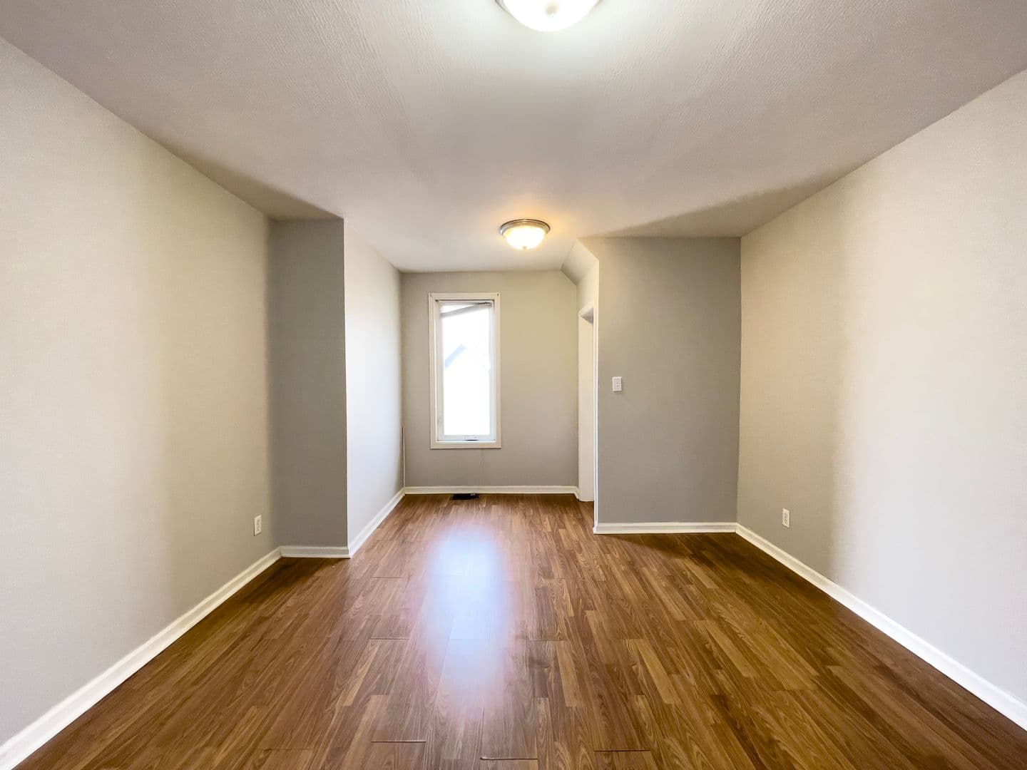 118 N Martin St (Cardinal Rentals, LLC) 22 of 29