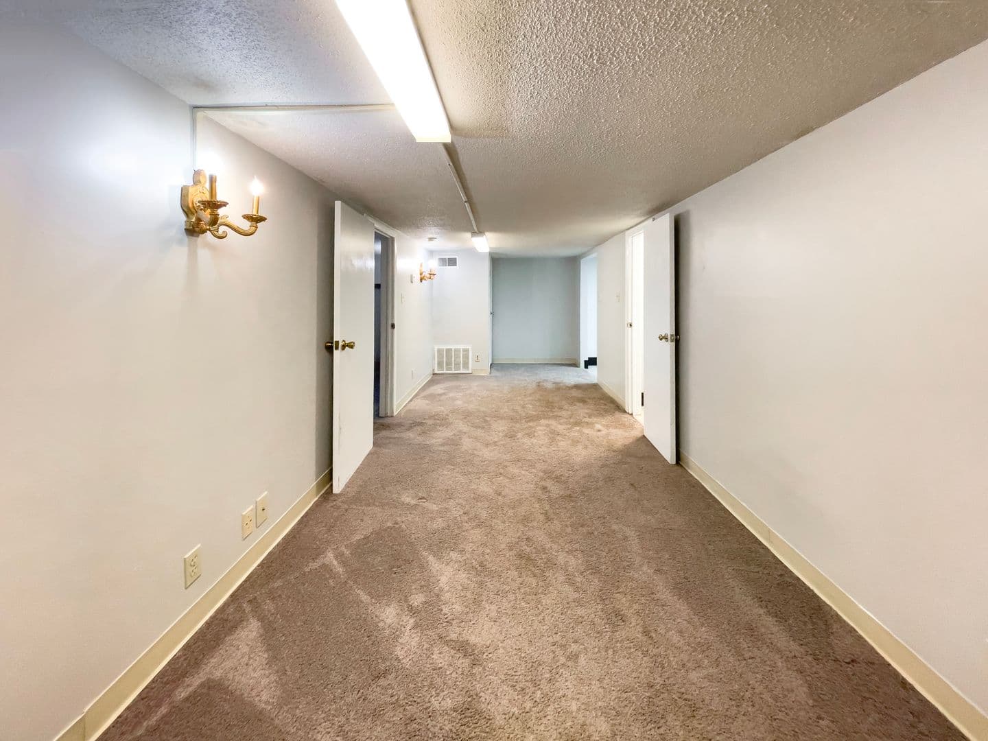 106 N McKinley Ave. (88 Degree, LLC) 2 of 9