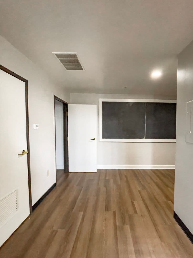 Wilson School Apts. (GDD Indiana Holdings, LLC) 11 of 20