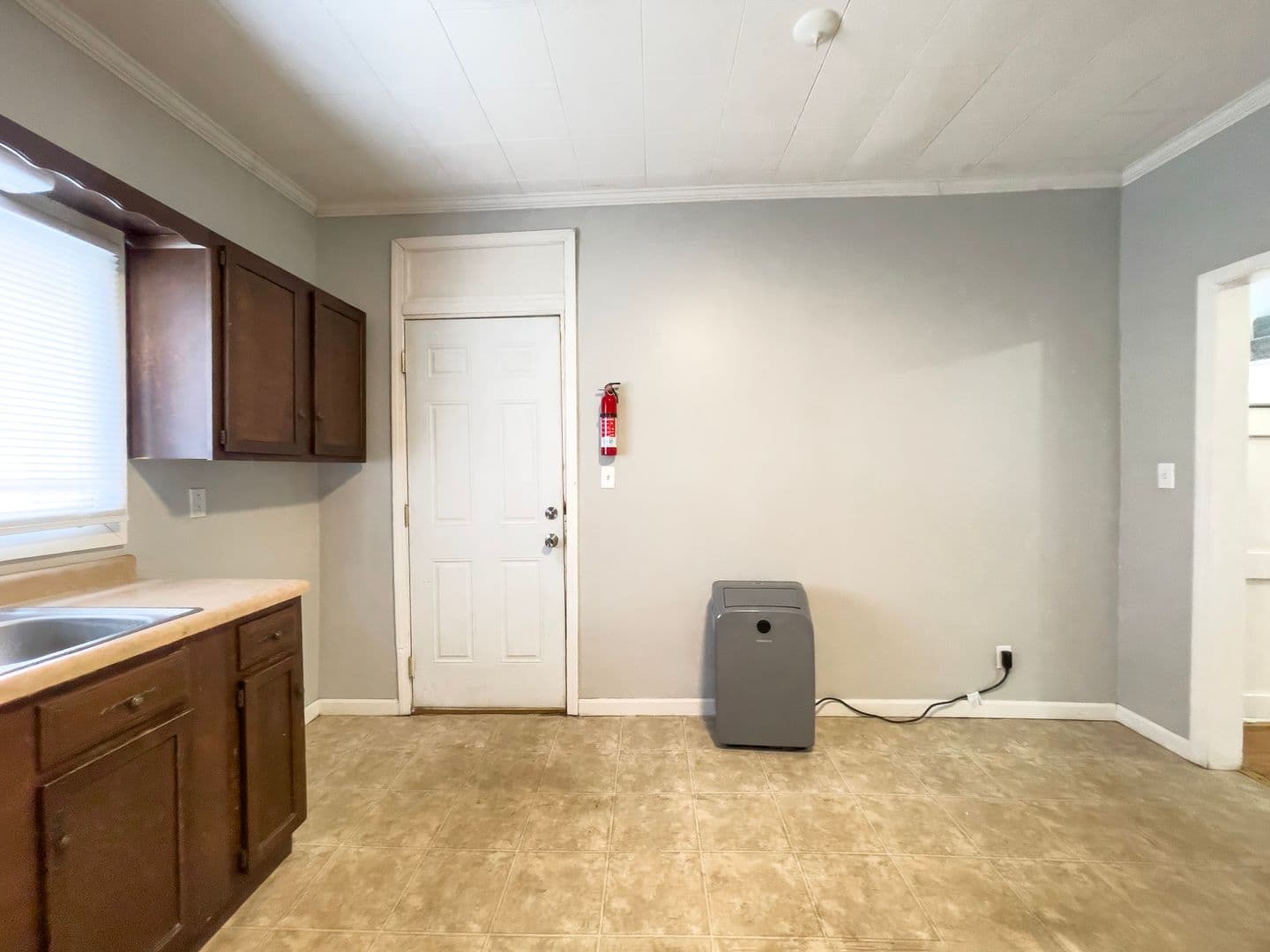 118 N Martin St (Cardinal Rentals, LLC) 3 of 29
