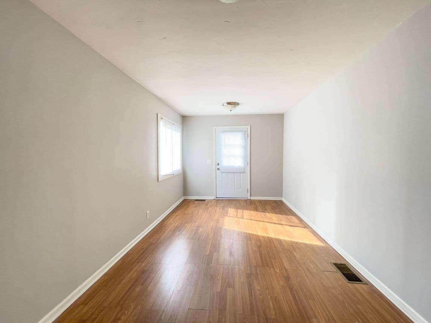 118 N Martin St (Cardinal Rentals, LLC) 15 of 29