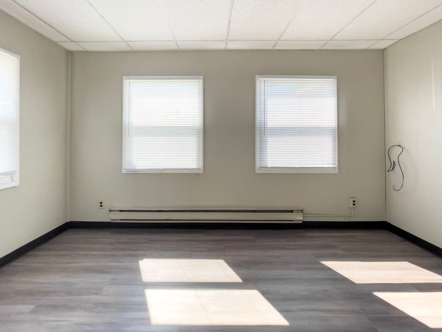 Studio Apartment Near Ball State's Campus & The Village! 10 of 17