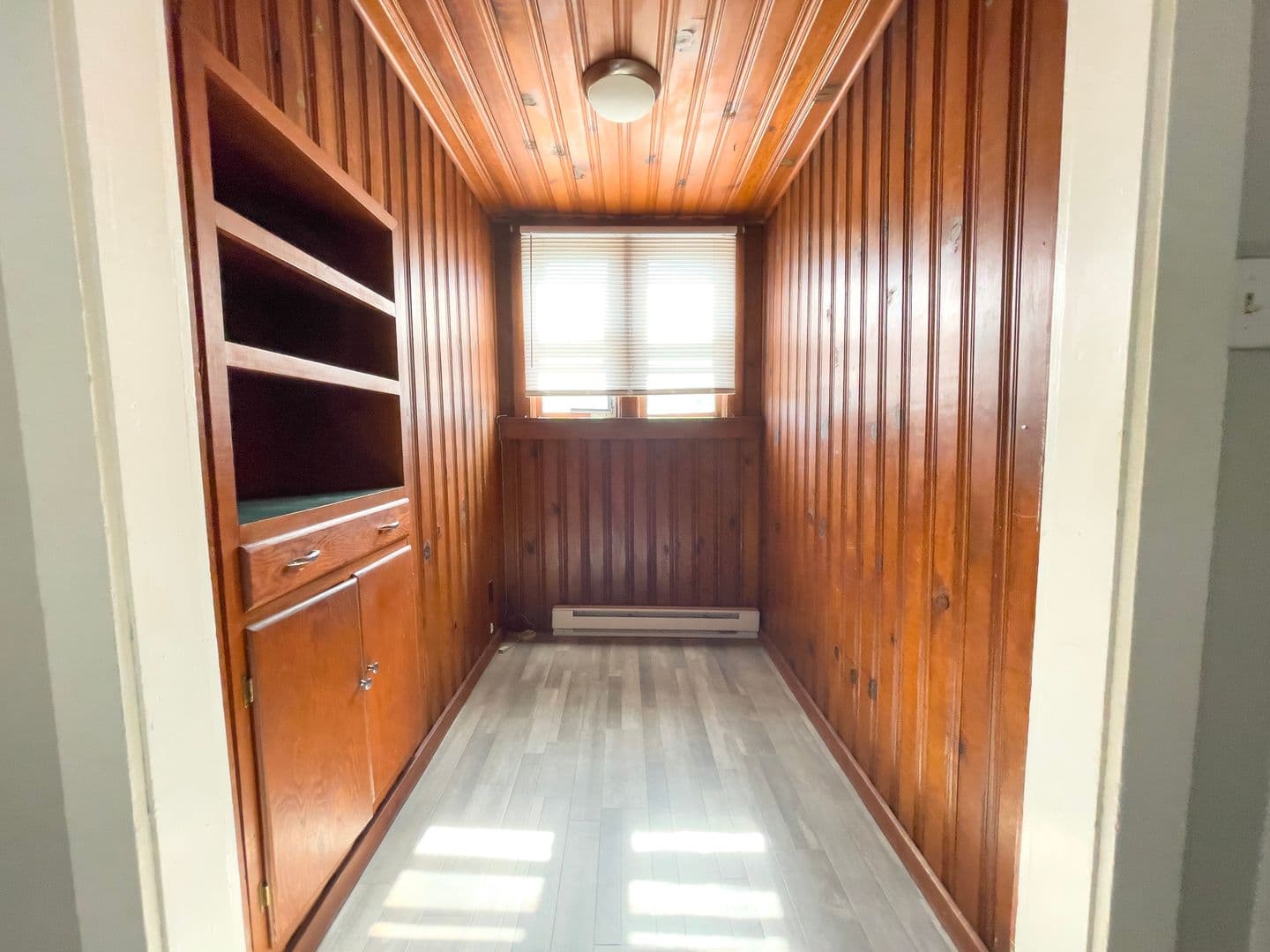 216 N McKinley Ave (88 Degree, LLC) 3 of 17