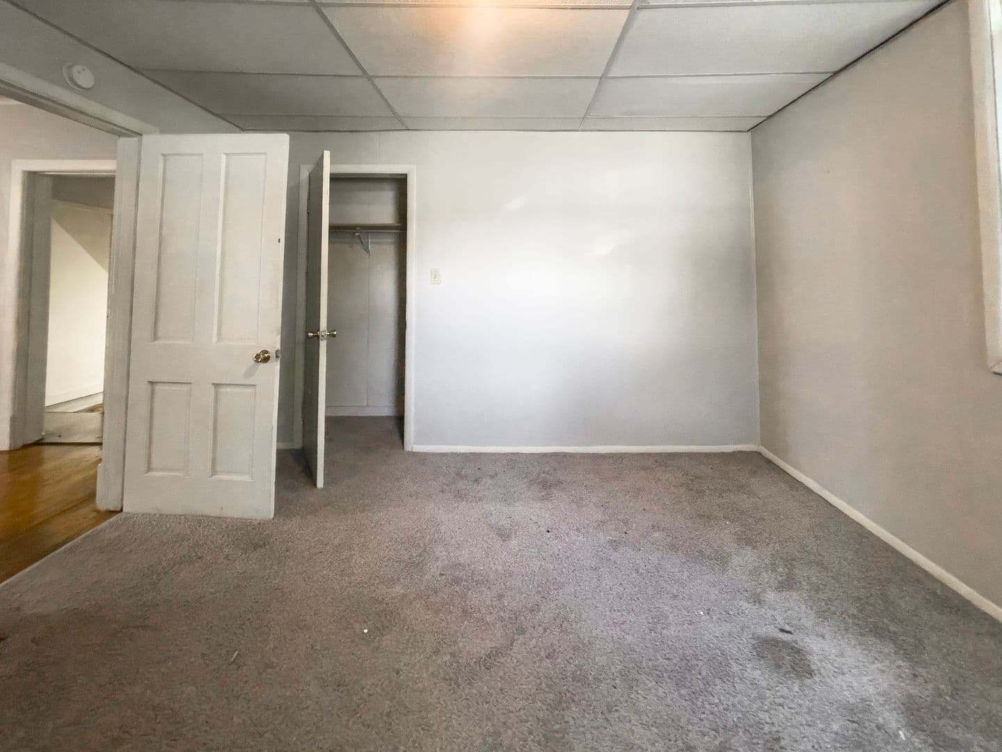 815 &amp; 817 W University Ave (Cardinal Rentals, LLC) 17 of 35