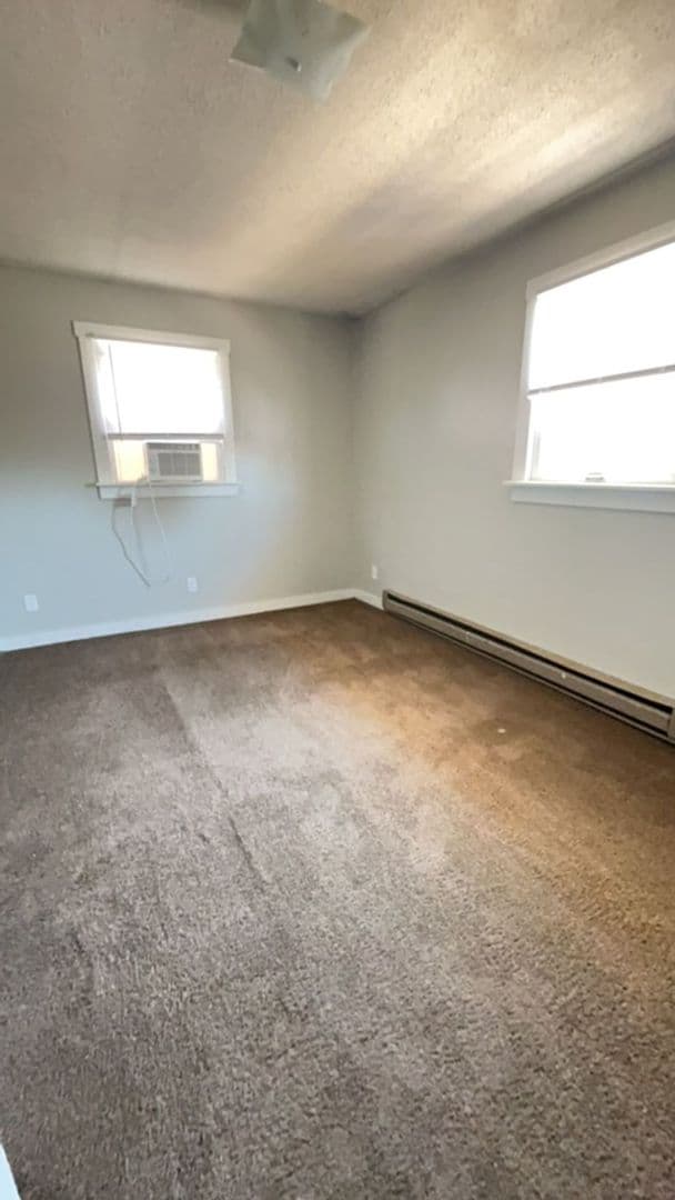 Close to Campus: In-Unit Washer and Dryer 9 of 10