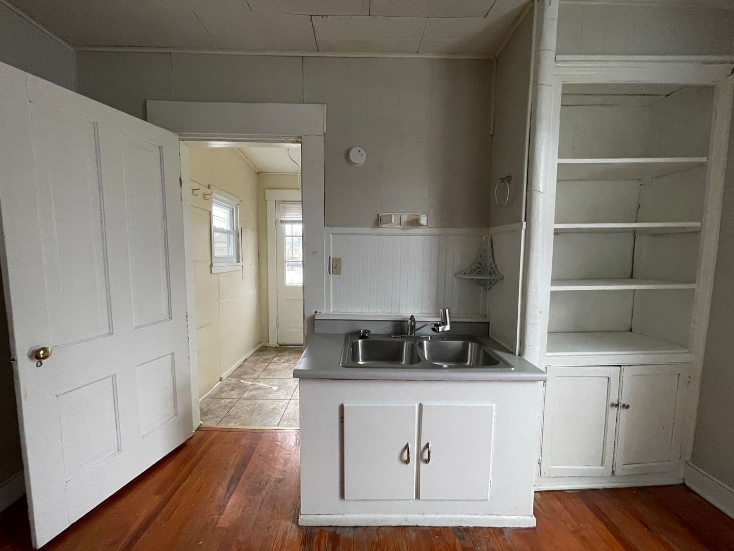 1602 W Main St (Whim &amp; Proper, LLC) 5 of 21
