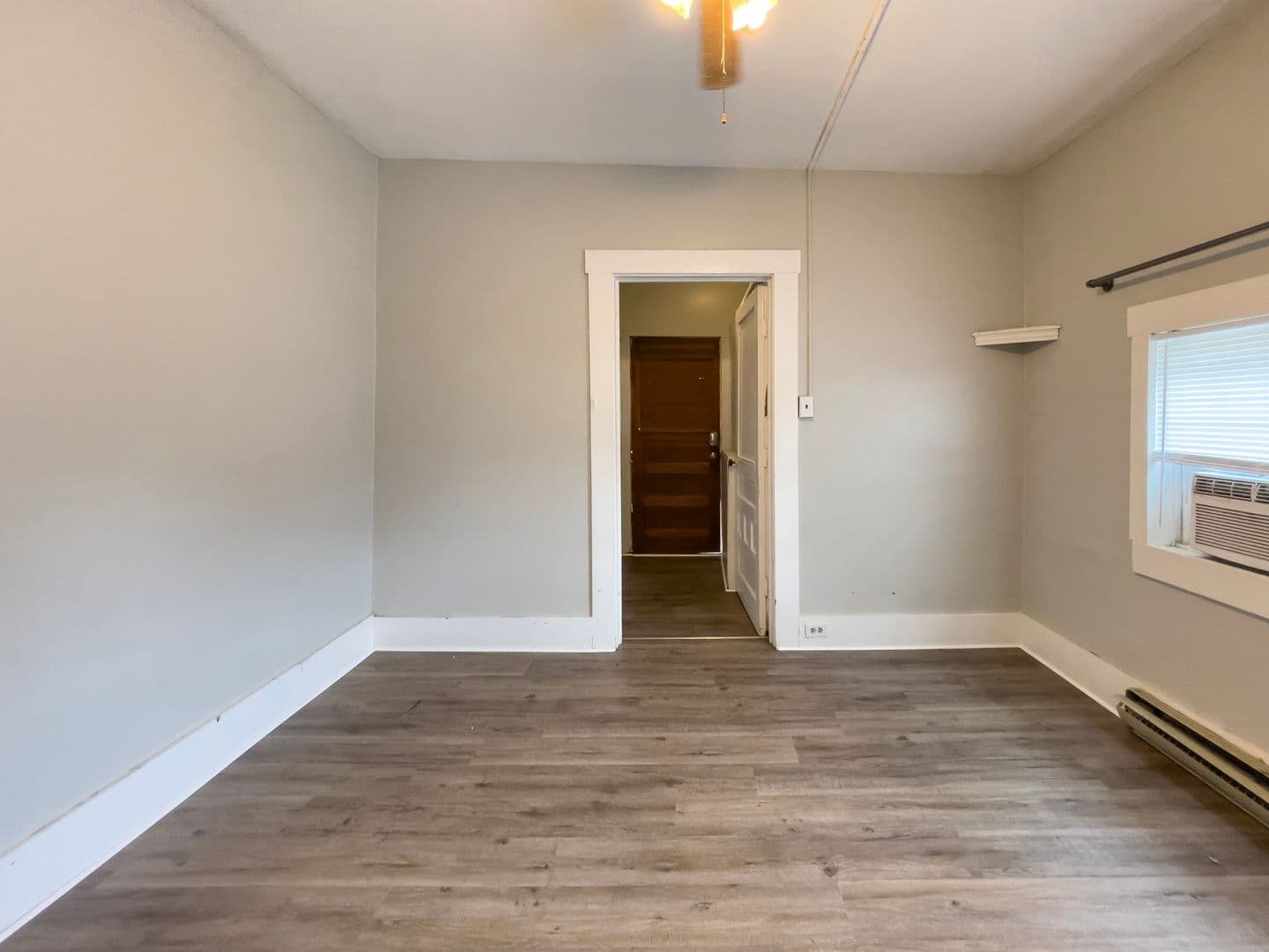 216 N McKinley Ave (88 Degree, LLC) 7 of 15