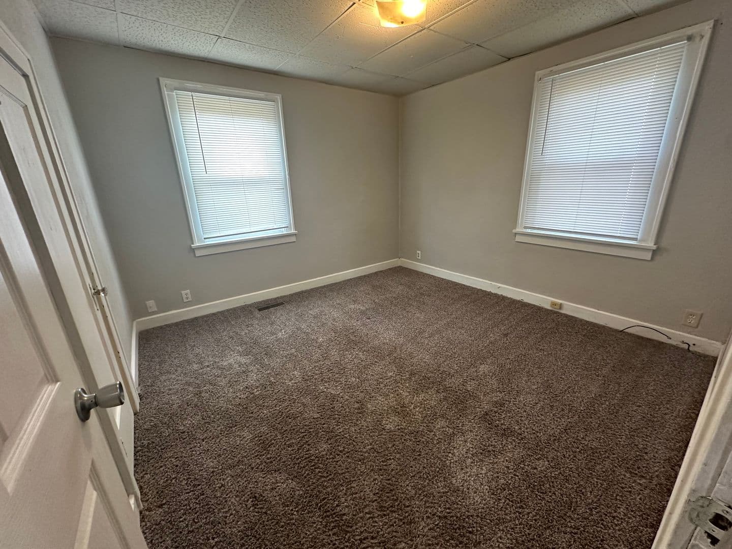 1122 W. Rex St. (Cardinal Rentals, LLC) 7 of 13