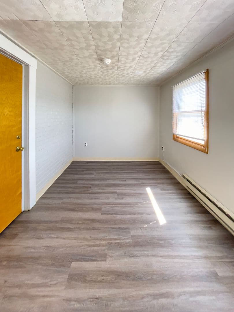 Studio Apartment Near Ball State's Campus & The Village 30 of 32