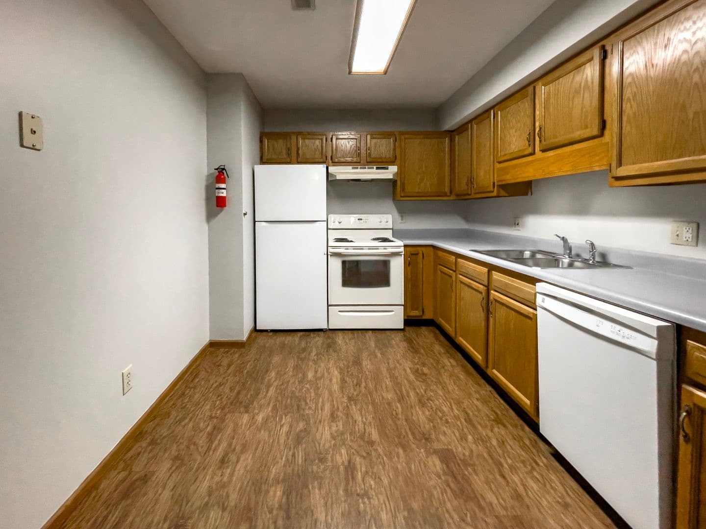 Riverwood Apartments (MH Muncie, LLC) 1 of 16