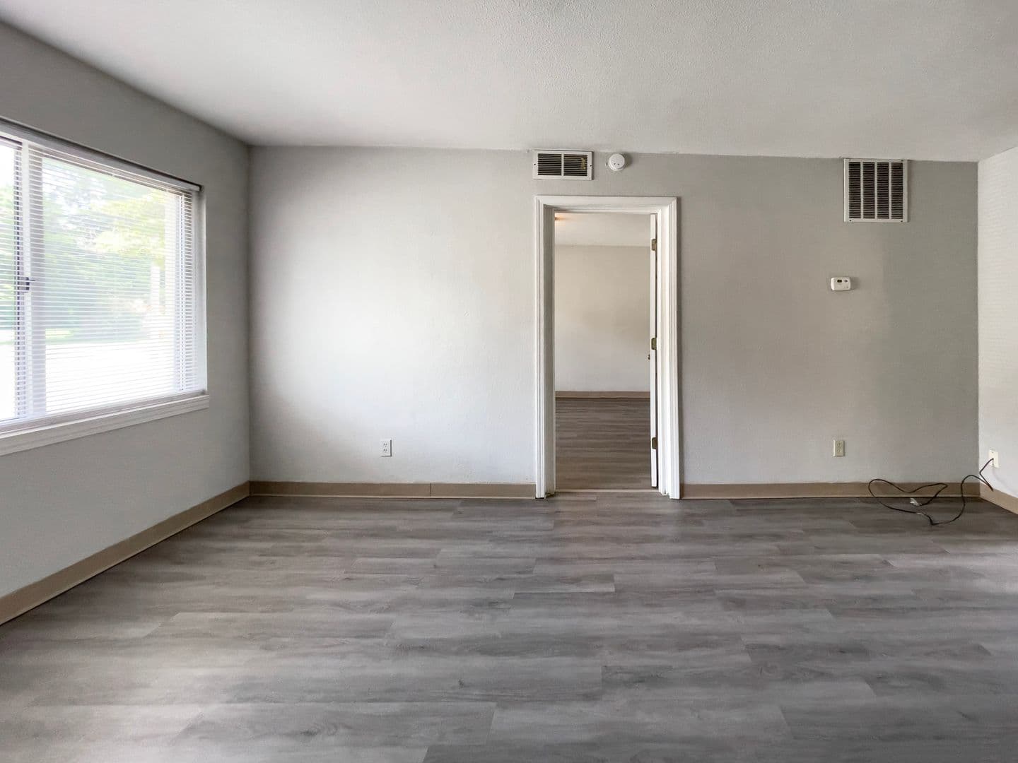 District on Gilbert, close to Campus, updated flooring. 10 of 13