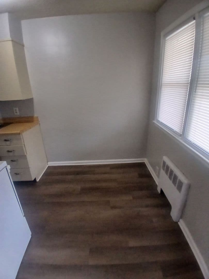 Cozy 1 bedroom, Close to Campus 5 of 13